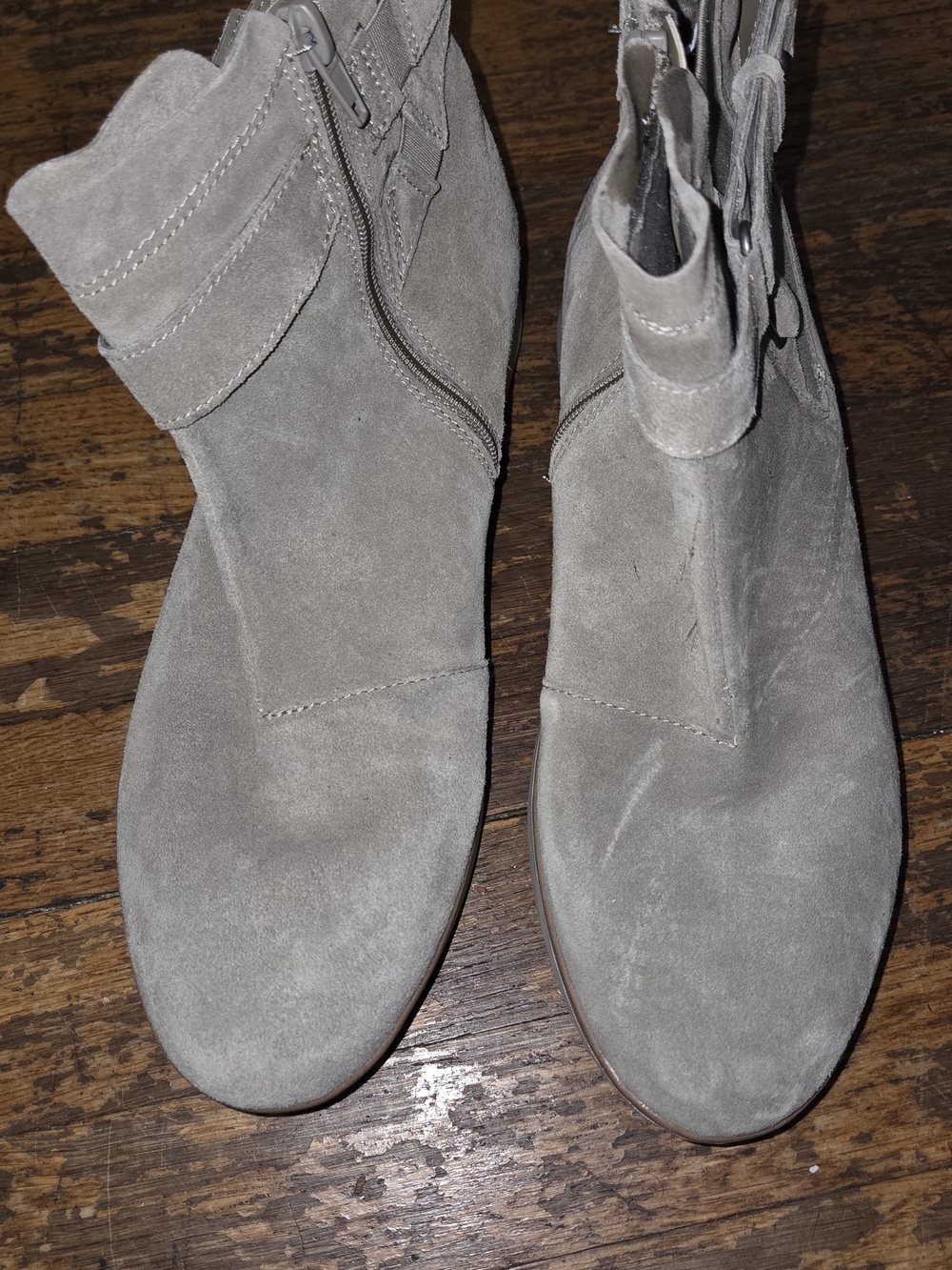 CLARKS ZYLAH FAYE Taupe Suede Ankle Booties with Side Zip, Size 10